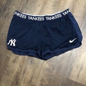 Dri-Fit Nike Yankee Shorts